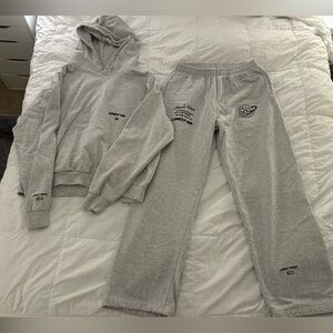 LG x Beis collab - text me when you land grey heavyweight set